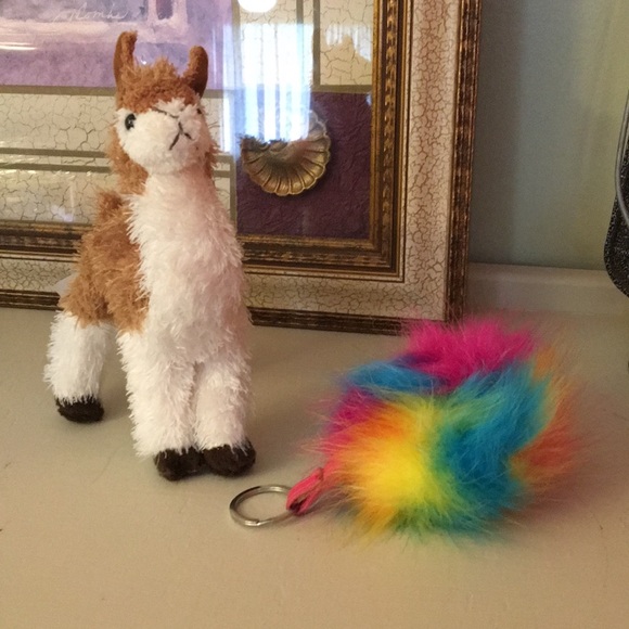 Other - Bundle 2 / Llama and backpack puff Other - Bundle 2 / Llama and backpack puff